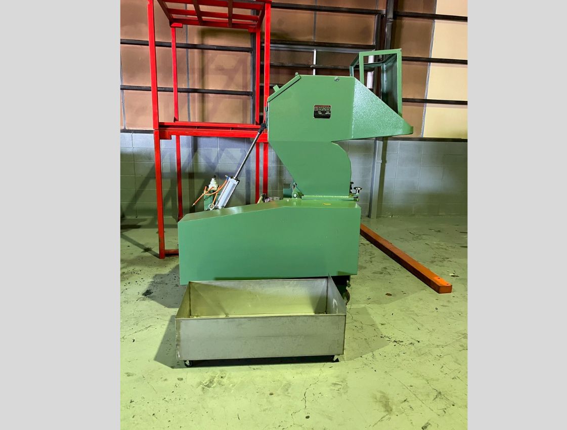 CRUSHER MACHINE MIXER FOR DYEING