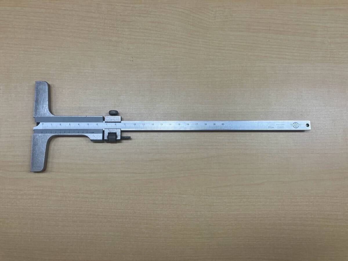 Depth Gauge